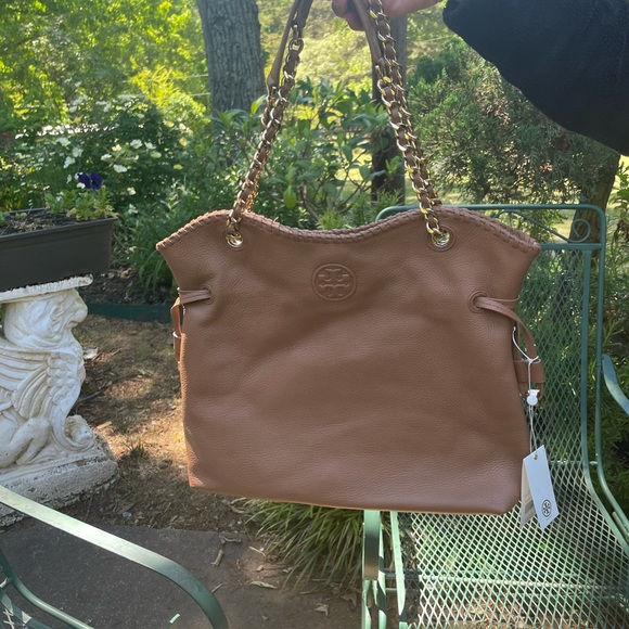 REAL TORY BURCH PURSE WITH TAG - Picture 1 of 4